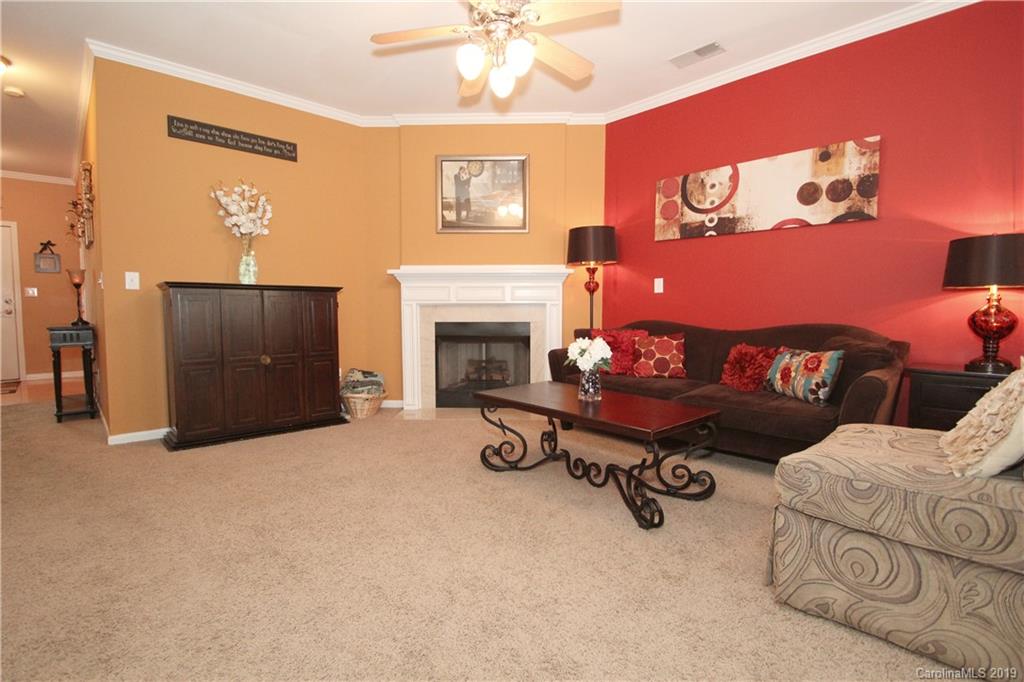 1909 Travertine Lane Fort Mill, SC 29708 - Photo 5 of 29