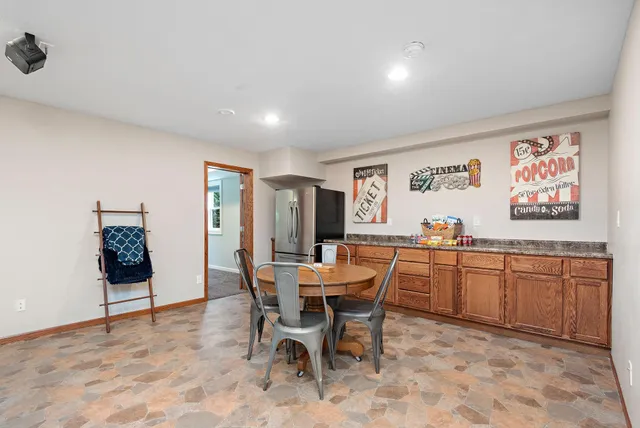 $599,900 | 11608 21st Street Northeast, St. Michael, MN 55376