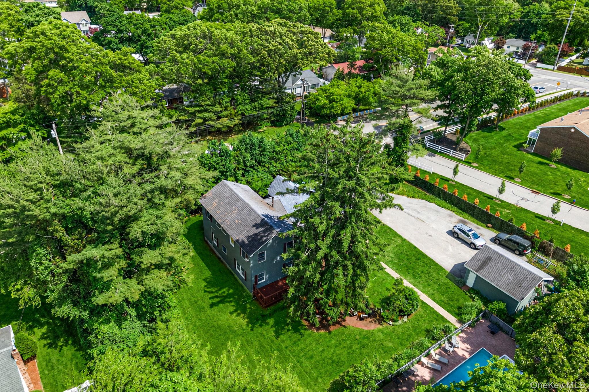 612 Blue Point Road Holtsville, NY 11742 - Photo 44 of 47