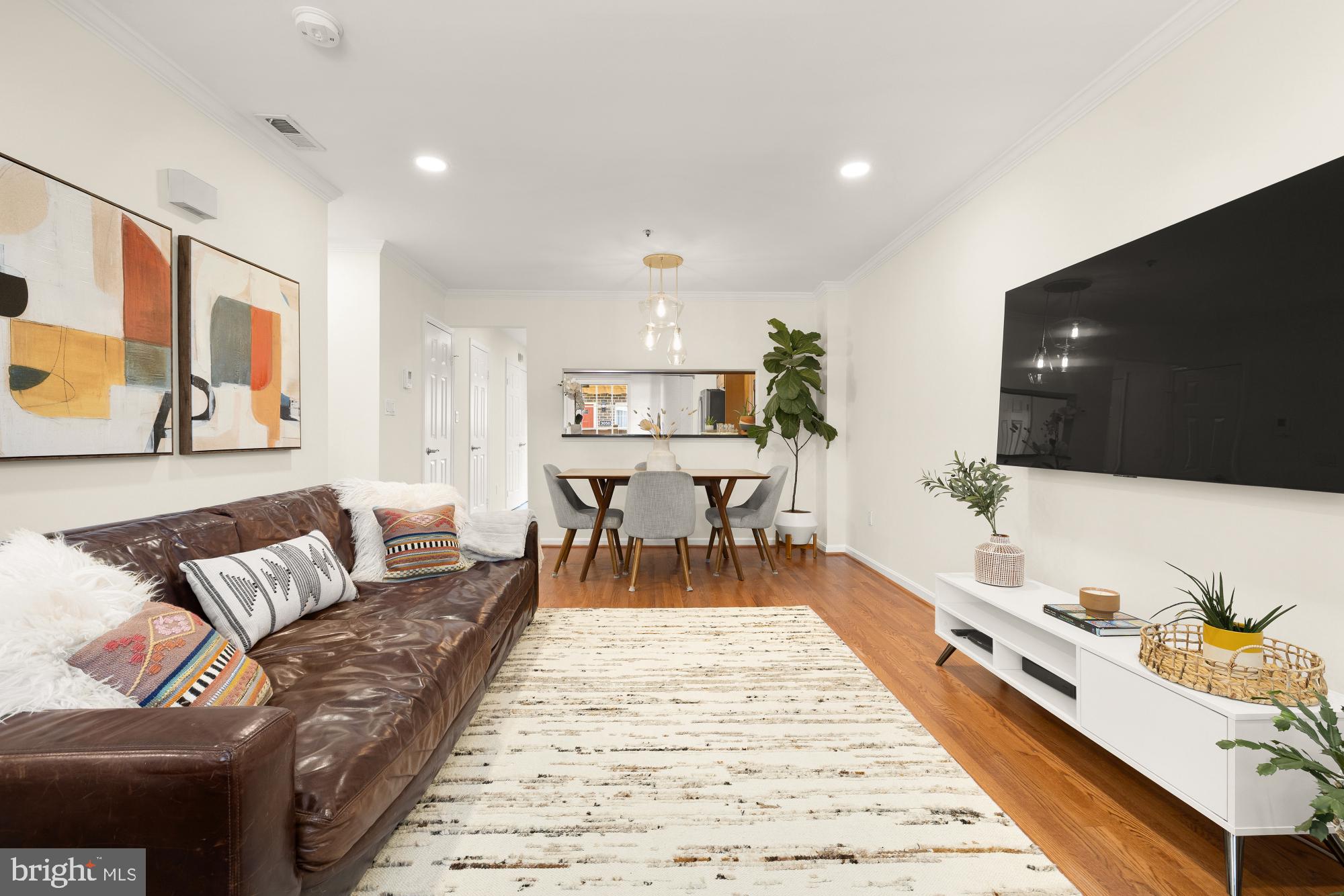 3034 South Glebe Road Arlington, VA 22206 - Photo 3 of 45