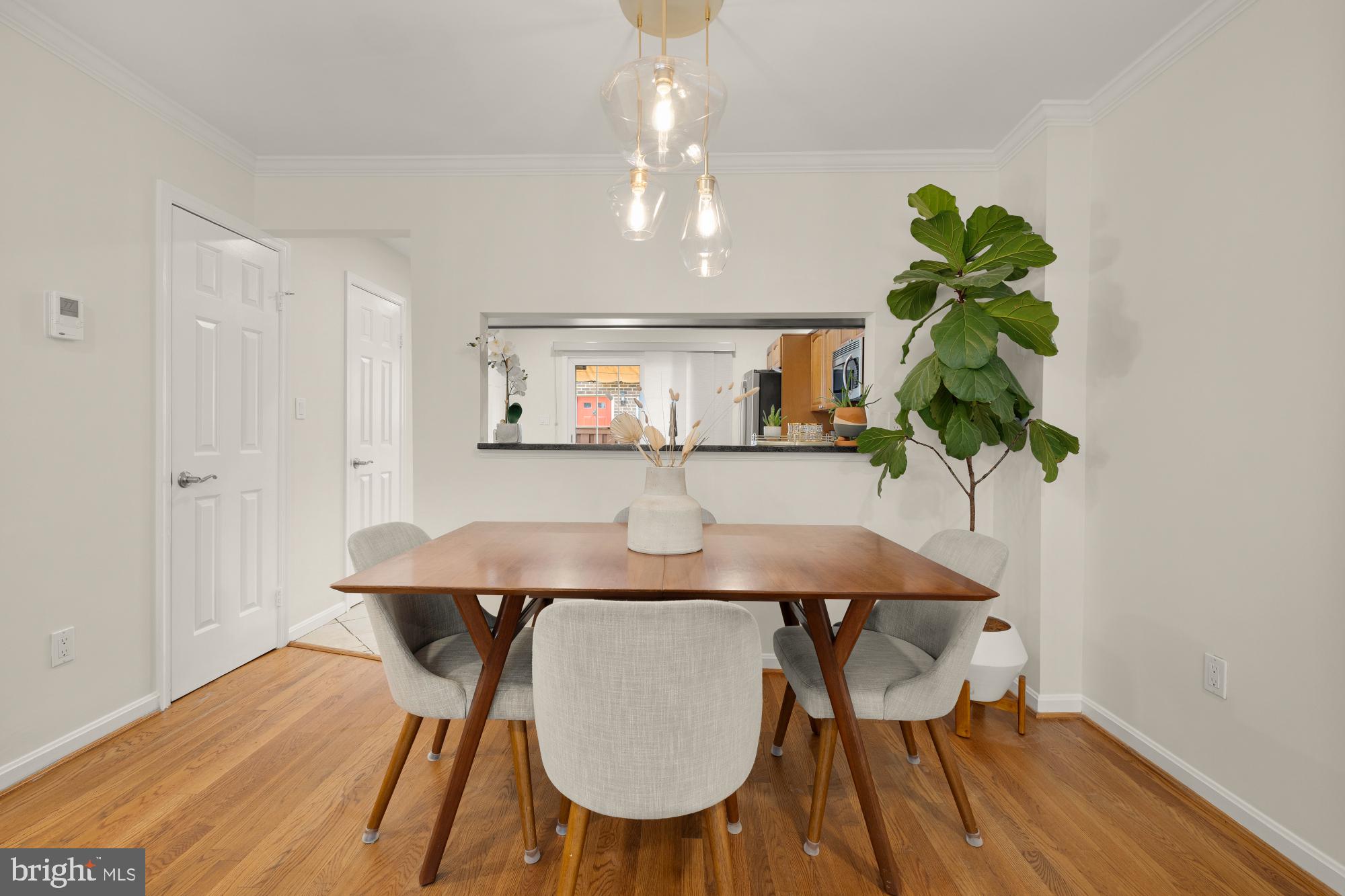 3034 South Glebe Road Arlington, VA 22206 - Photo 9 of 45