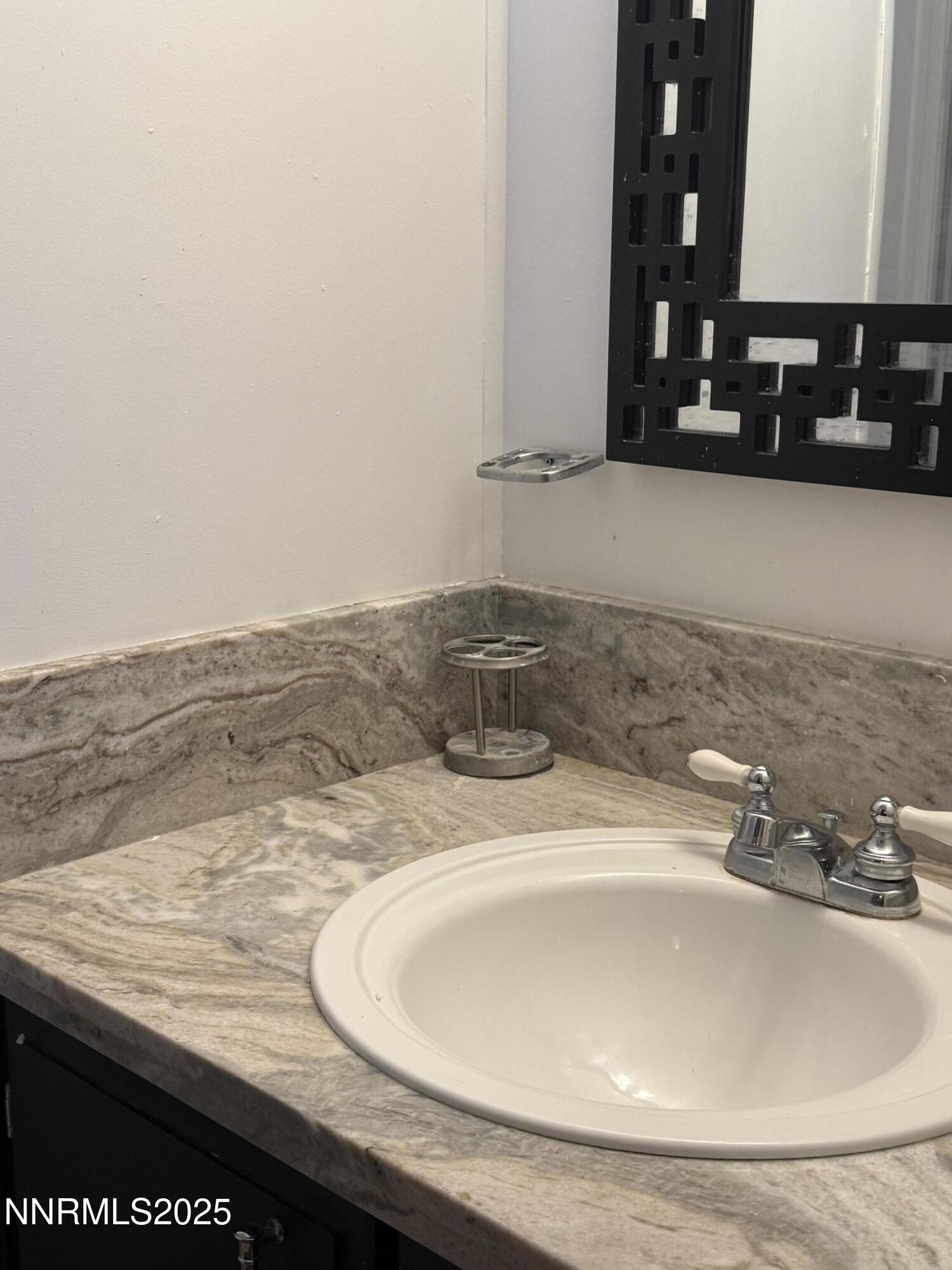 3875 Granite Way Topaz Ranch Estates, NV 89444 - Photo 12 of 31 PRIMARY BATH