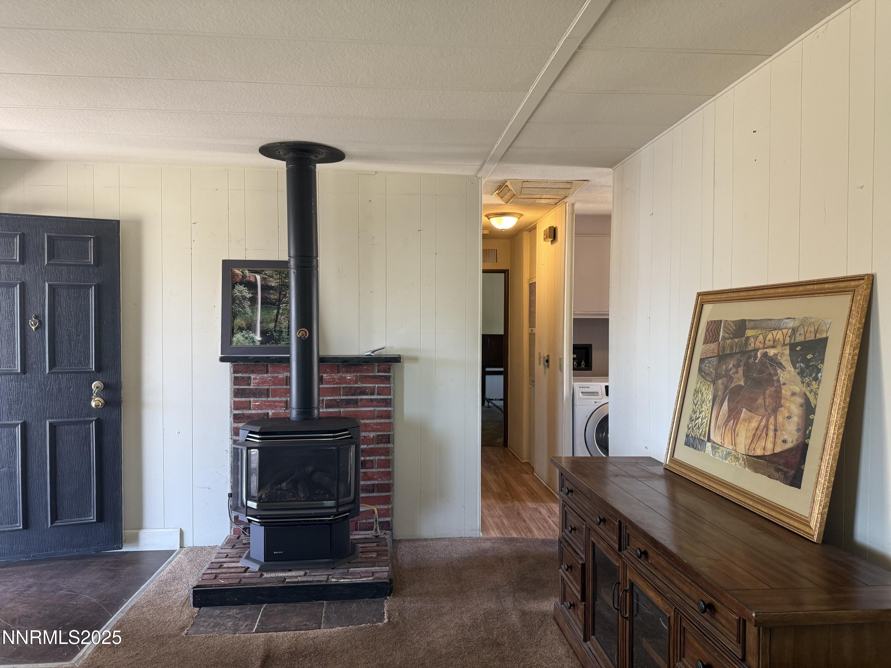 3875 Granite Way Topaz Ranch Estates, NV 89444 - Photo 3 of 31 LR