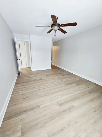 $2,200 | 1550 Sandpebble Drive, Unit 210, Wheeling, IL 60090