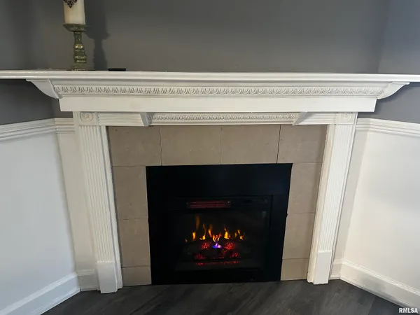 $289,900 | 2068 New Lake Road, Jacksonville, IL 62650