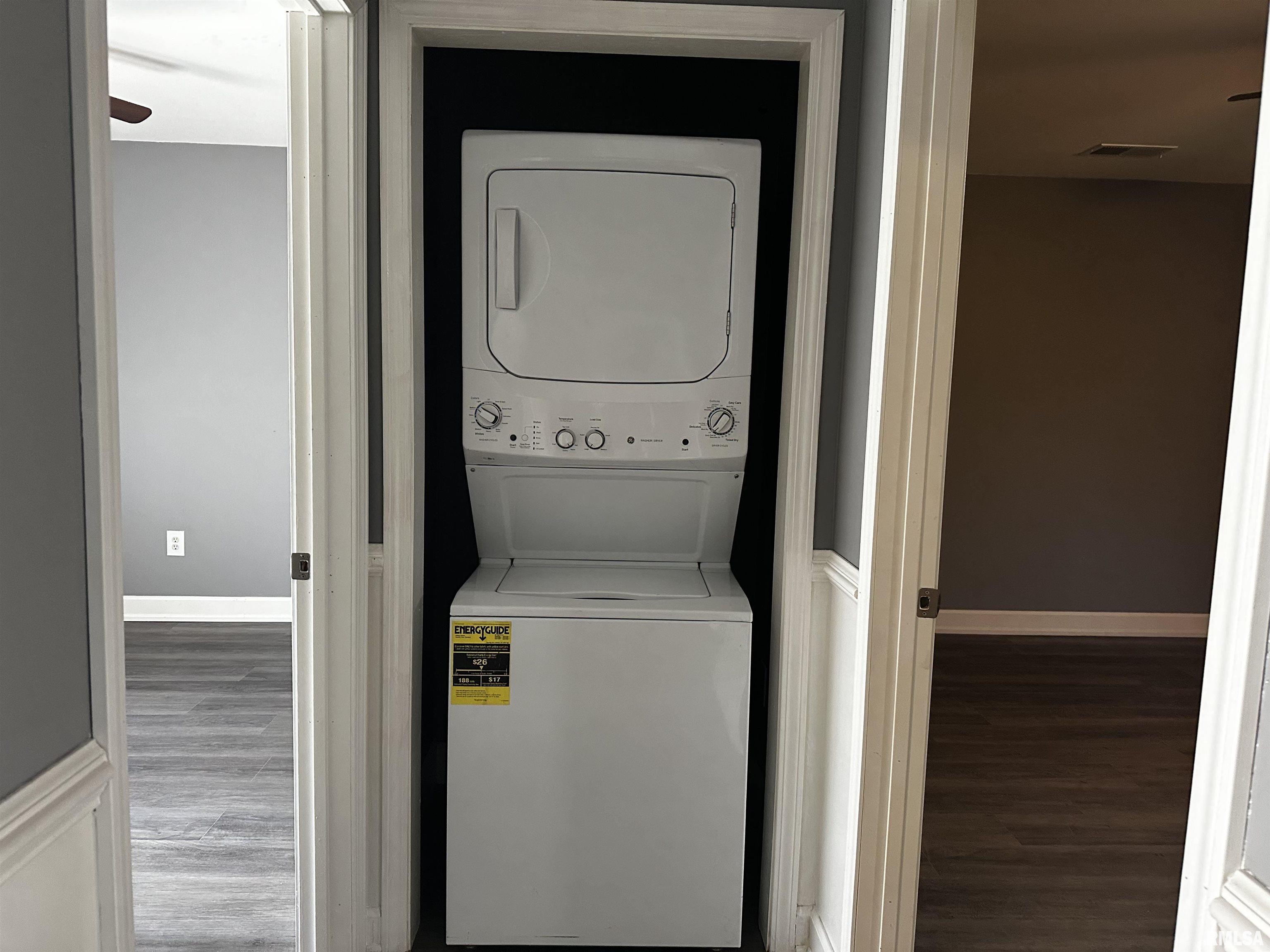 2068 New Lake Road Jacksonville, IL 62650 - Photo 21 of 60