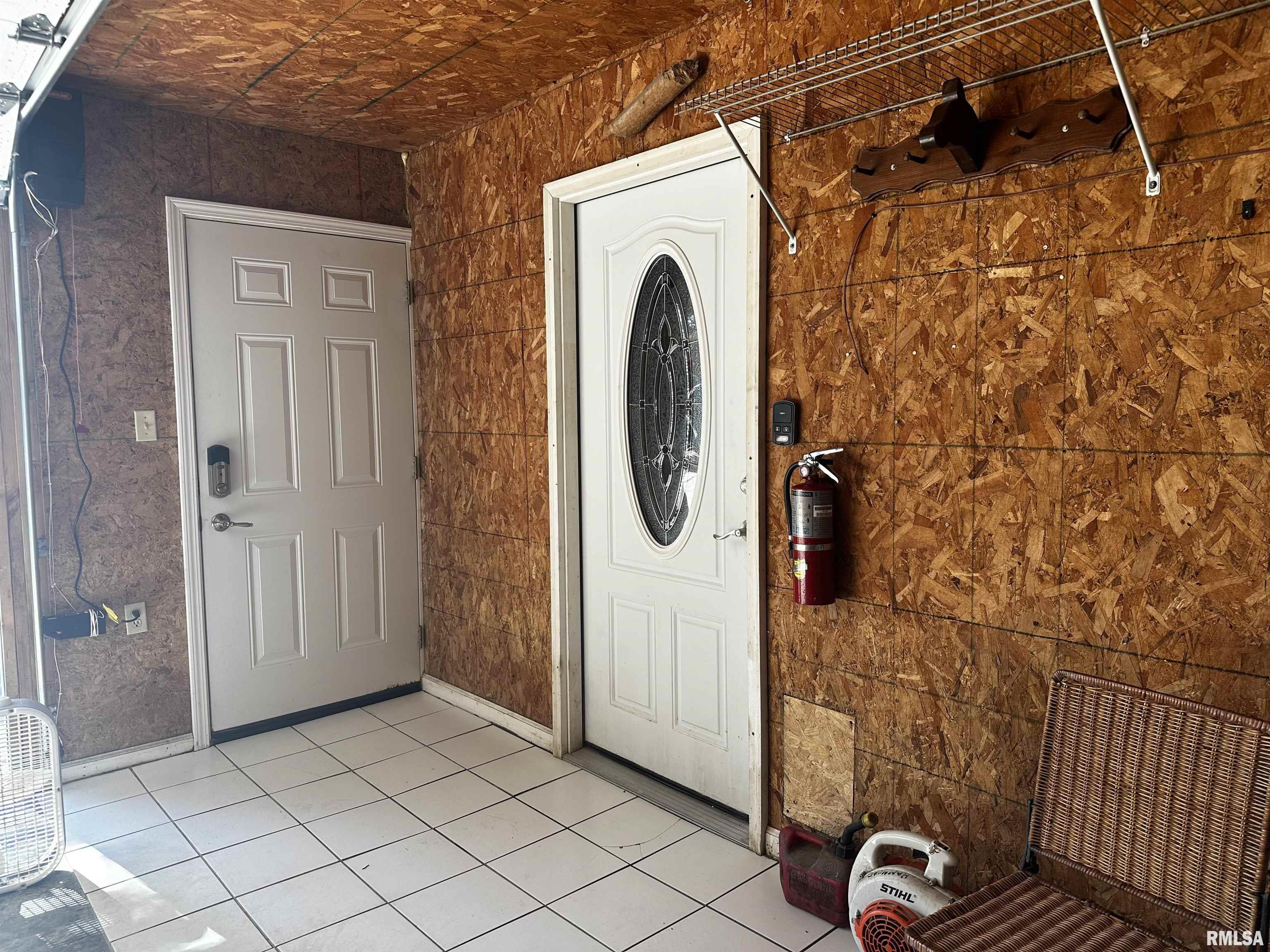 2068 New Lake Road Jacksonville, IL 62650 - Photo 33 of 60