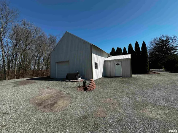 $289,900 | 2068 New Lake Road, Jacksonville, IL 62650