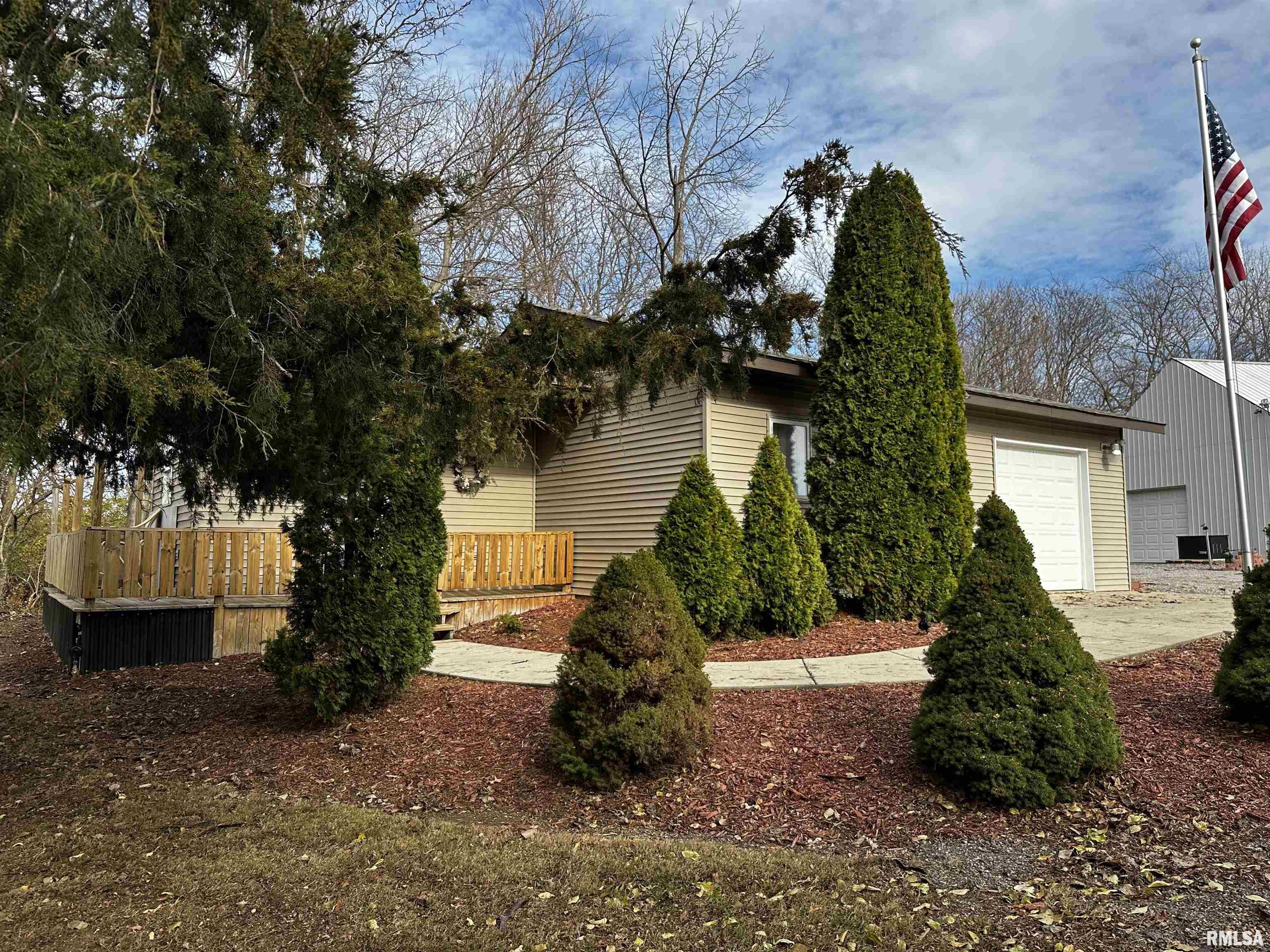 2068 New Lake Road Jacksonville, IL 62650 - Photo 44 of 60