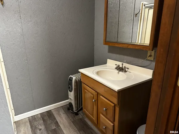 $289,900 | 2068 New Lake Road, Jacksonville, IL 62650