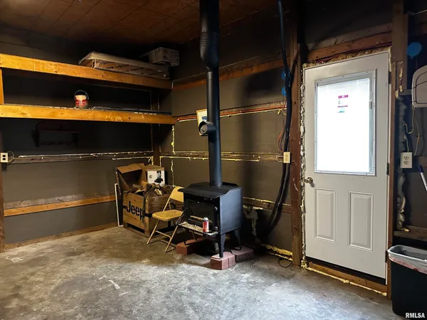 $289,900 | 2068 New Lake Road, Jacksonville, IL 62650