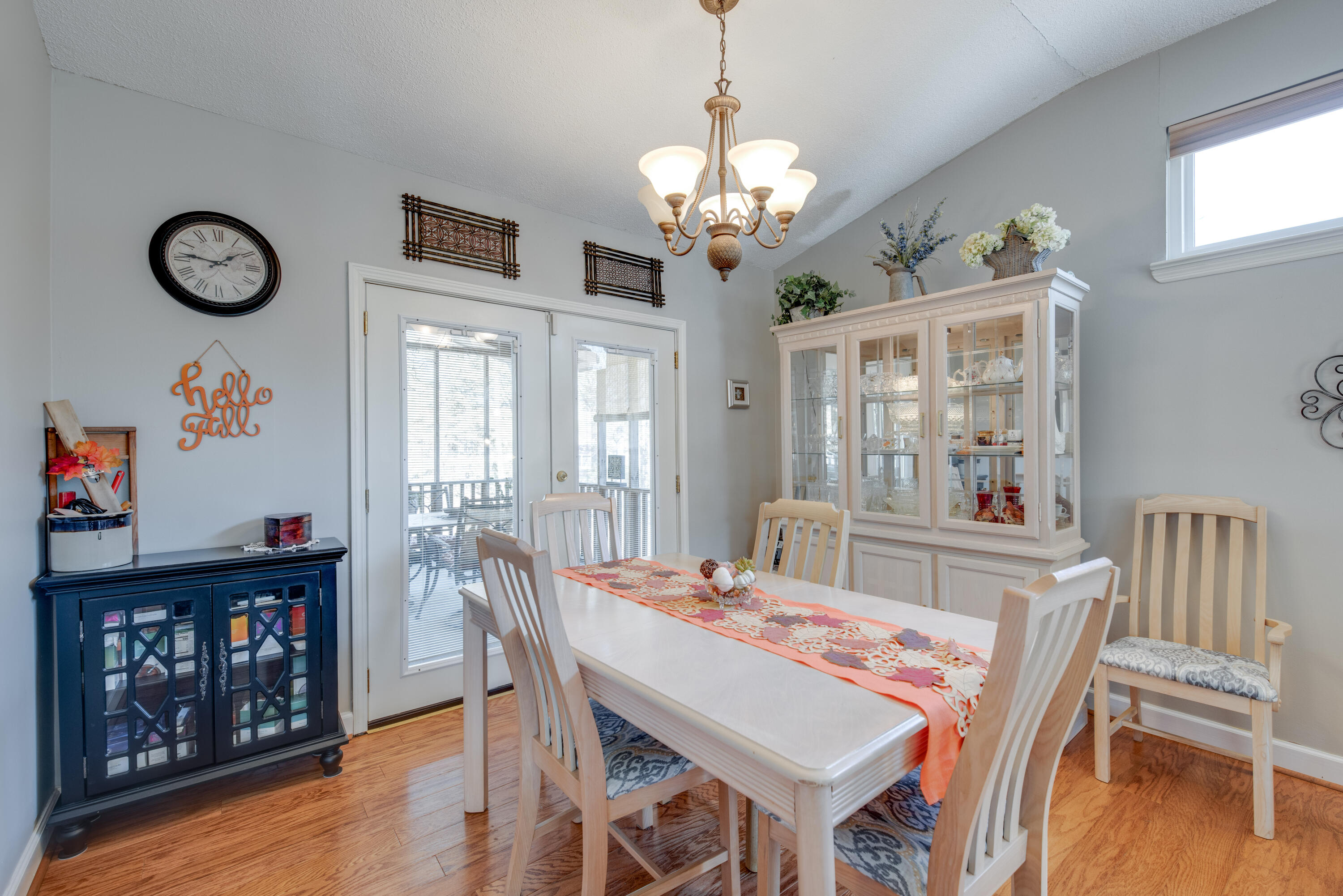 6921 Starlite Road Hixson, TN 37343 - Photo 6 of 39 DSC_9704