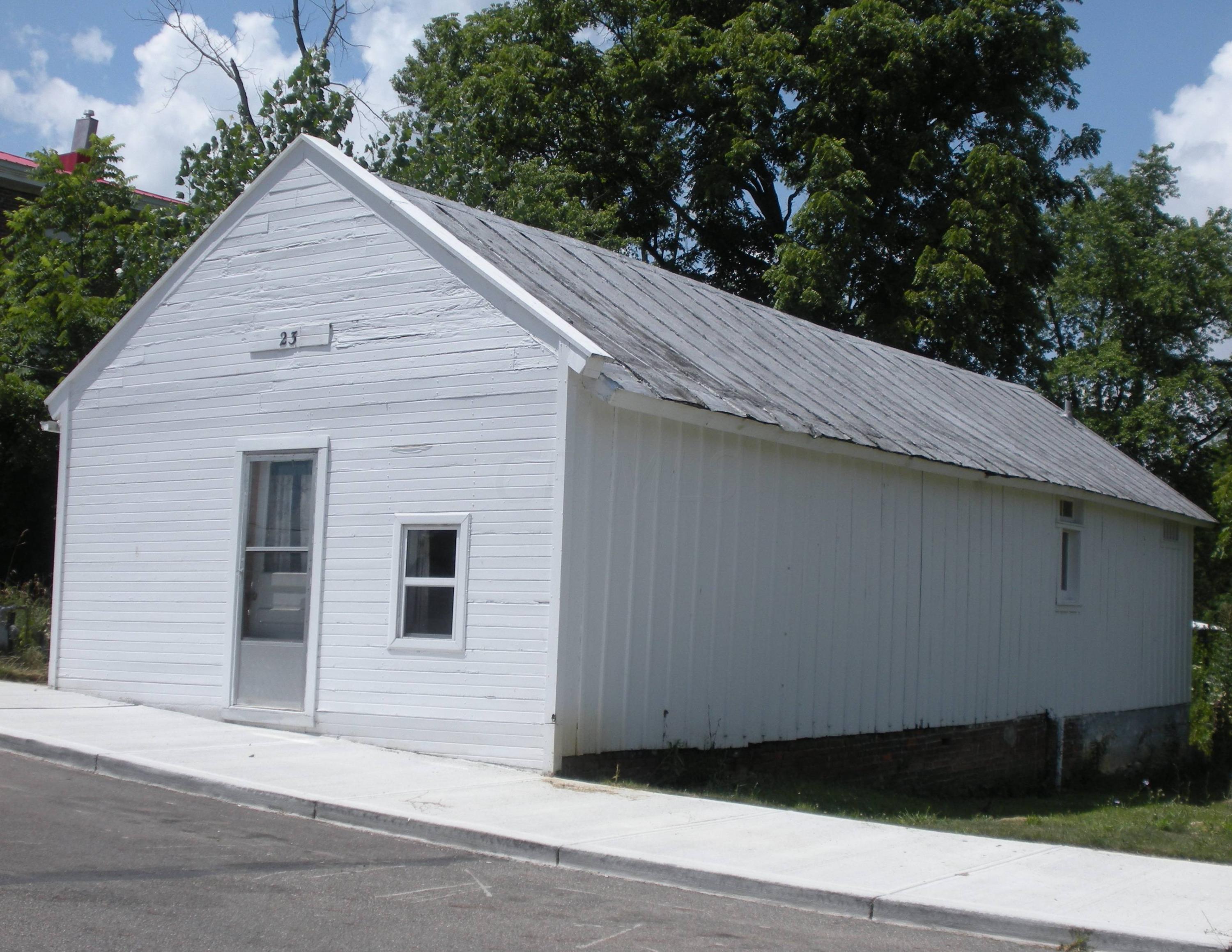 23 Front Street Commercial Point, OH 43116 - Photo 2 of 12