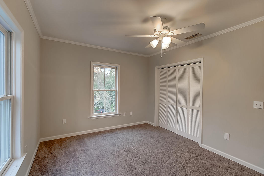 527 Rutledge Avenue, Unit D Charleston, SC 29403 - Photo 16 of 30 527 Rutledge Ave (23)
