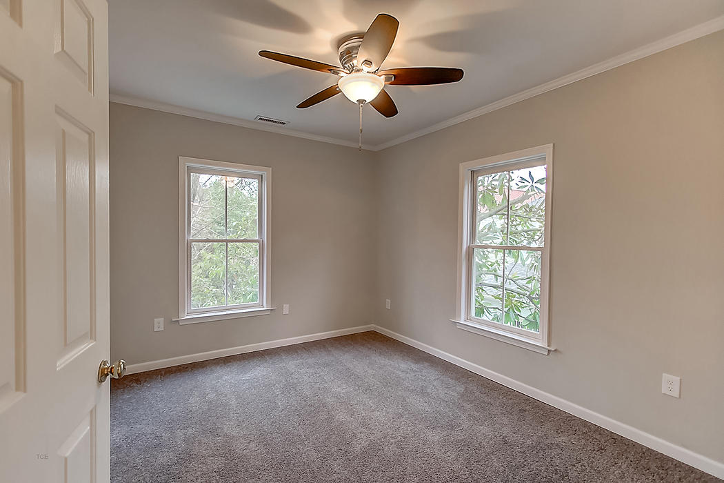 527 Rutledge Avenue, Unit D Charleston, SC 29403 - Photo 19 of 30 527 Rutledge Ave (26)
