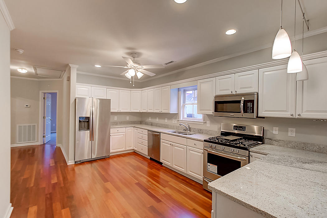 527 Rutledge Avenue, Unit D Charleston, SC 29403 - Photo 27 of 30 527 Rutledge Ave (34)