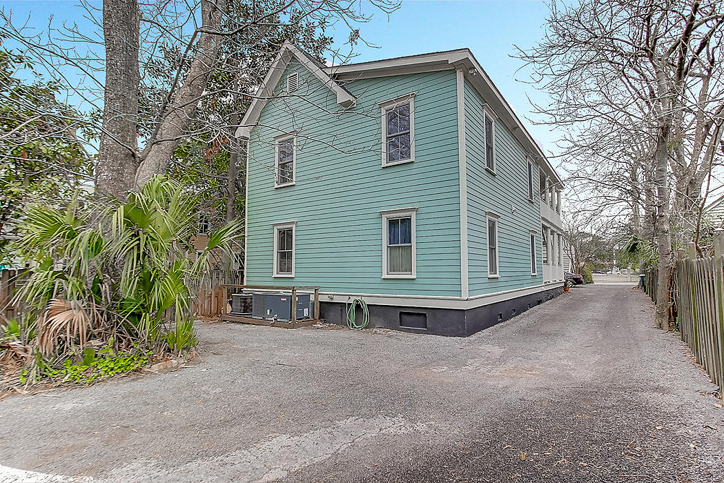 527 Rutledge Avenue, Unit D Charleston, SC 29403 - Photo 6 of 30 527 Rutledge Ave (38)