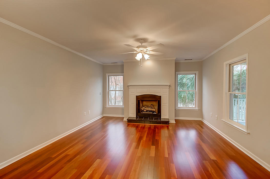 527 Rutledge Avenue, Unit D Charleston, SC 29403 - Photo 9 of 30 527 Rutledge Ave (8)