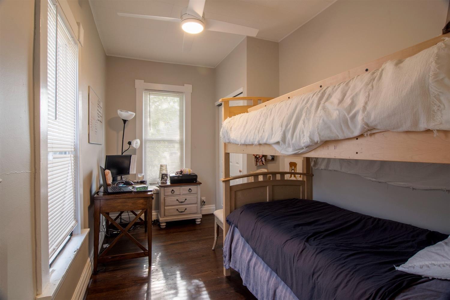 3834 Edwards Road Cincinnati, OH 45209 - Photo 14 of 32