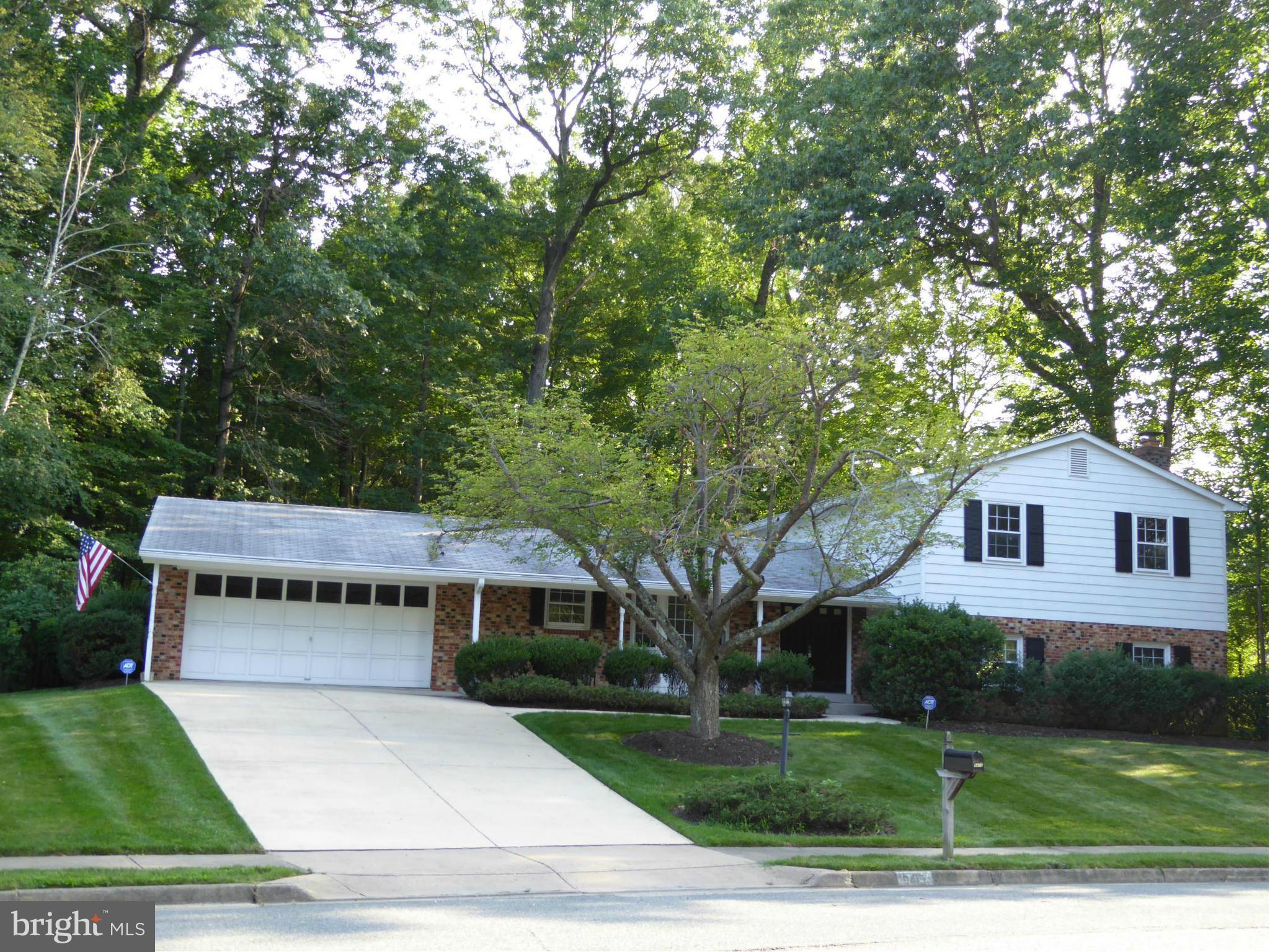 9415 Retriever Road Springfield, VA 22153 - Photo 1 of 29 Exterior (Front)