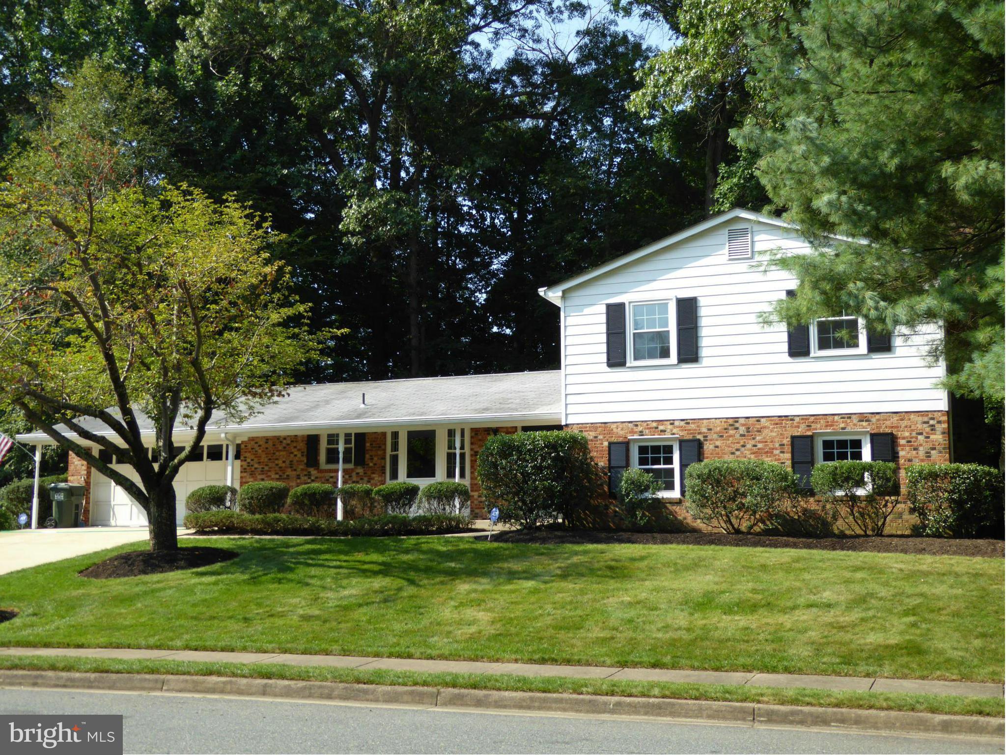 9415 Retriever Road Springfield, VA 22153 - Photo 2 of 29 Exterior (Front)