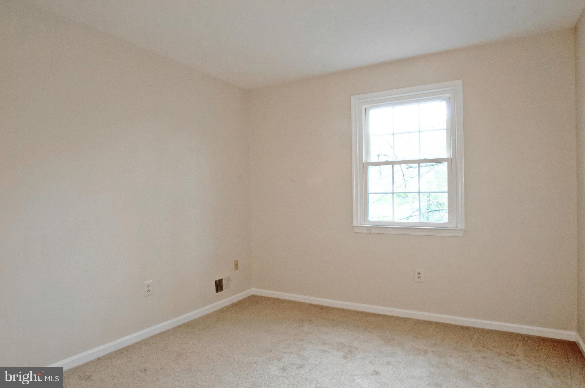 9415 Retriever Road Springfield, VA 22153 - Photo 17 of 29 Bedroom #3