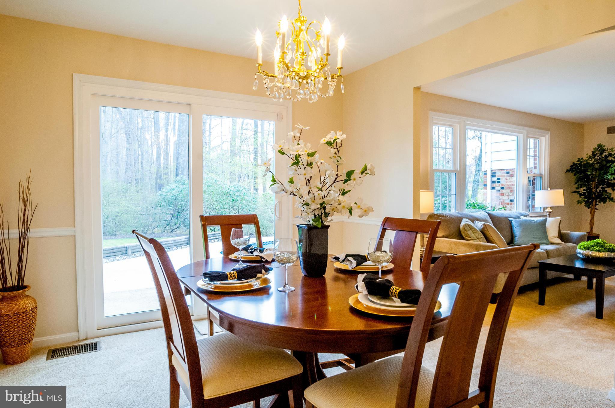 9415 Retriever Road Springfield, VA 22153 - Photo 6 of 29 Dining Room