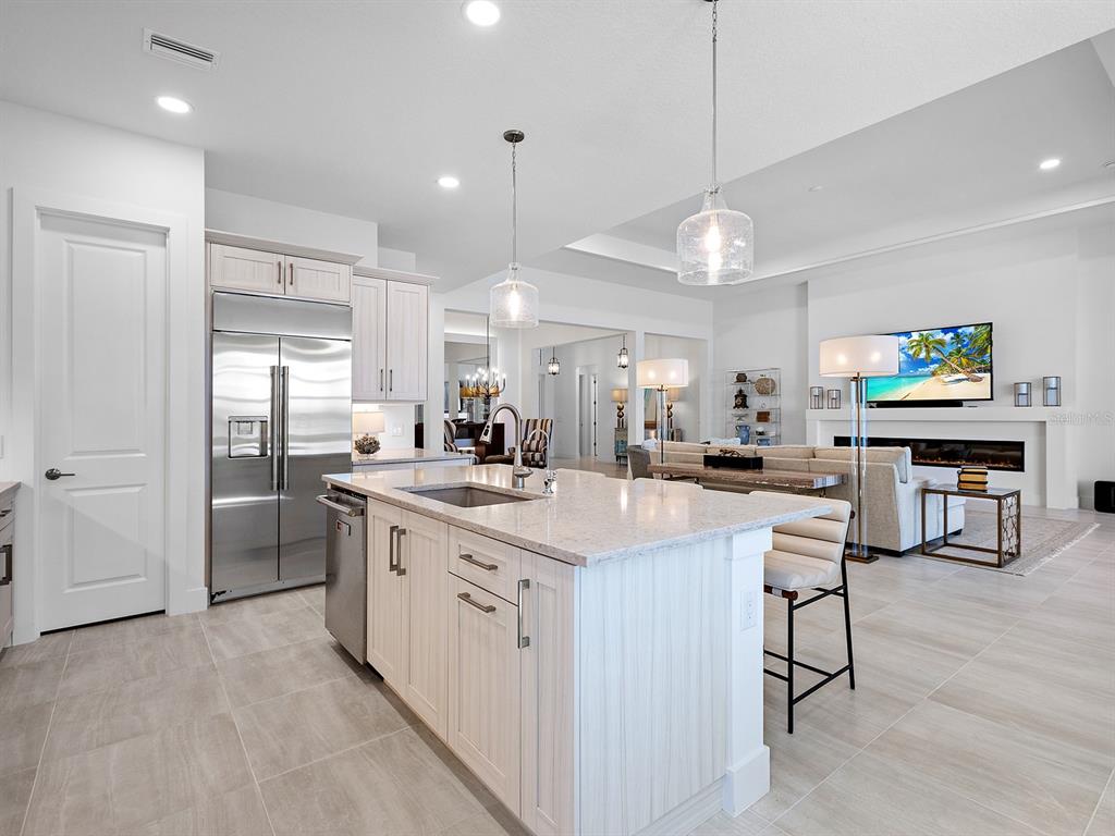 8043 Waterbend Trail Sarasota, FL 34240 - Photo 16 of 83