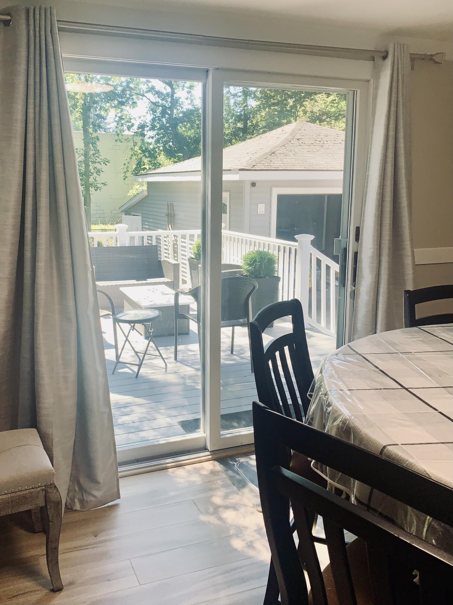 149 Jackson Street Manistee, MI 49660 - Photo 12 of 40 IMG_2806 (1)