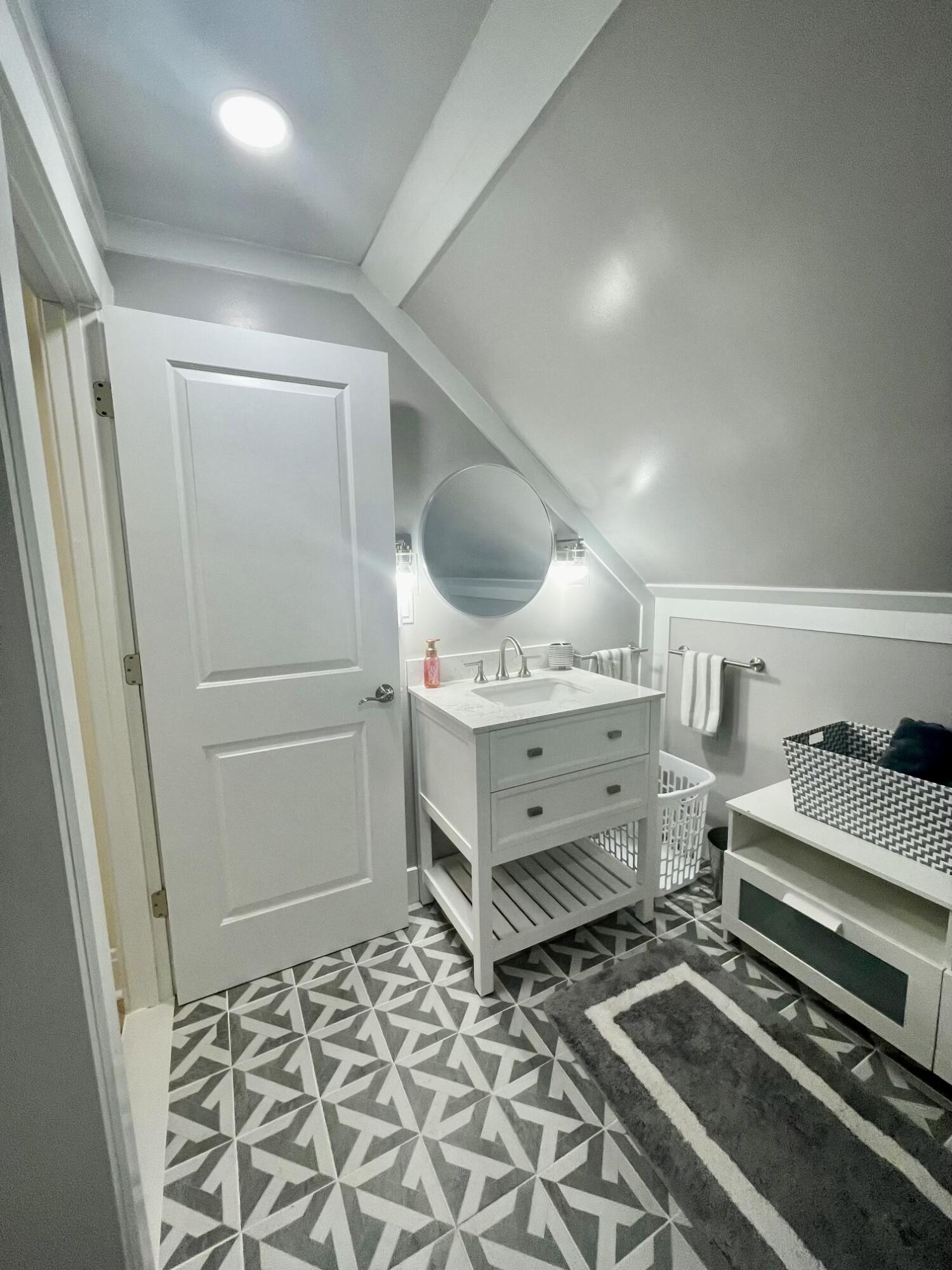 149 Jackson Street Manistee, MI 49660 - Photo 21 of 40 PHOTO-2025-08-11-18-46-50 (14)