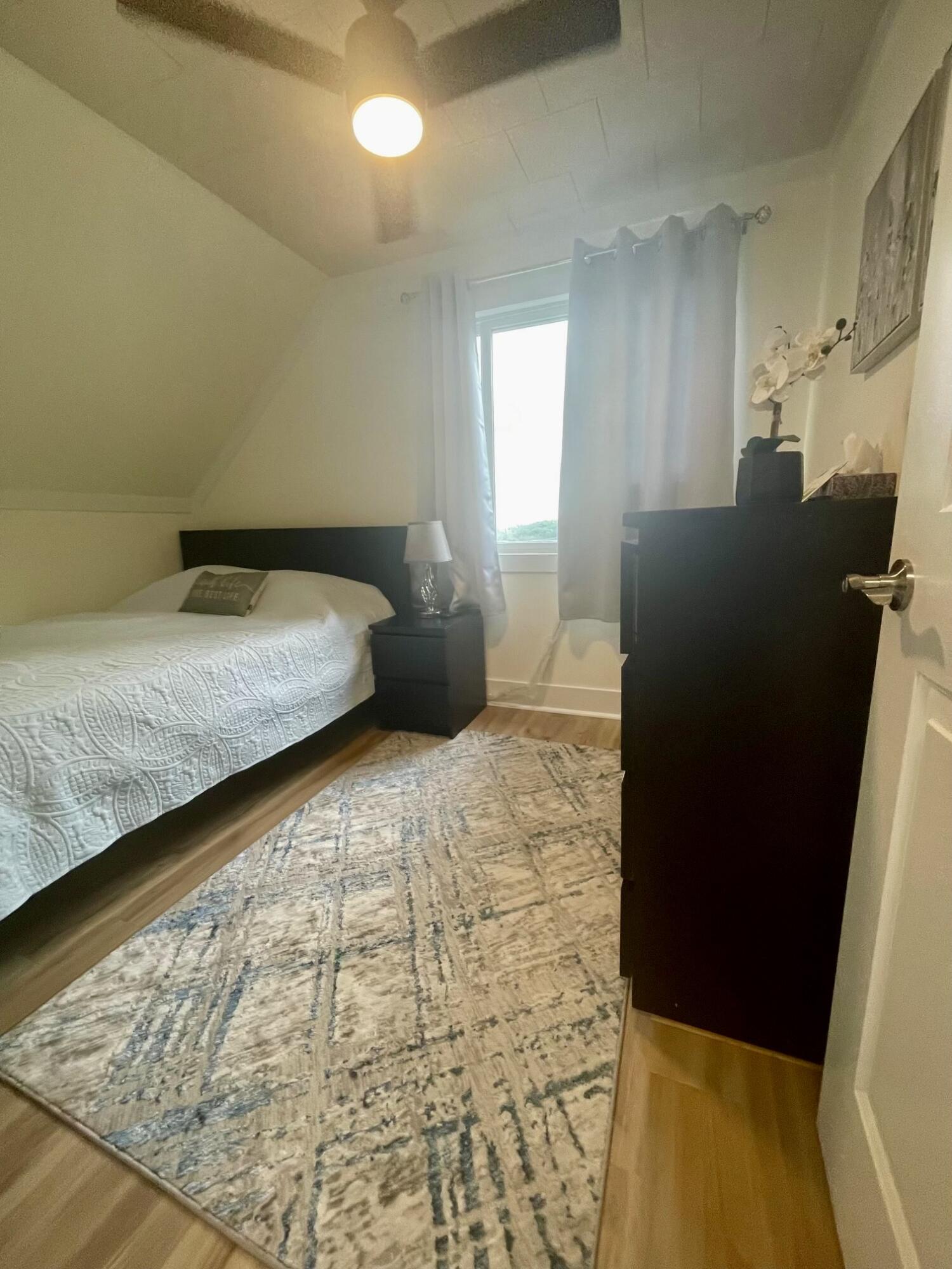 149 Jackson Street Manistee, MI 49660 - Photo 28 of 40 PHOTO-2025-08-11-18-46-48 (4)