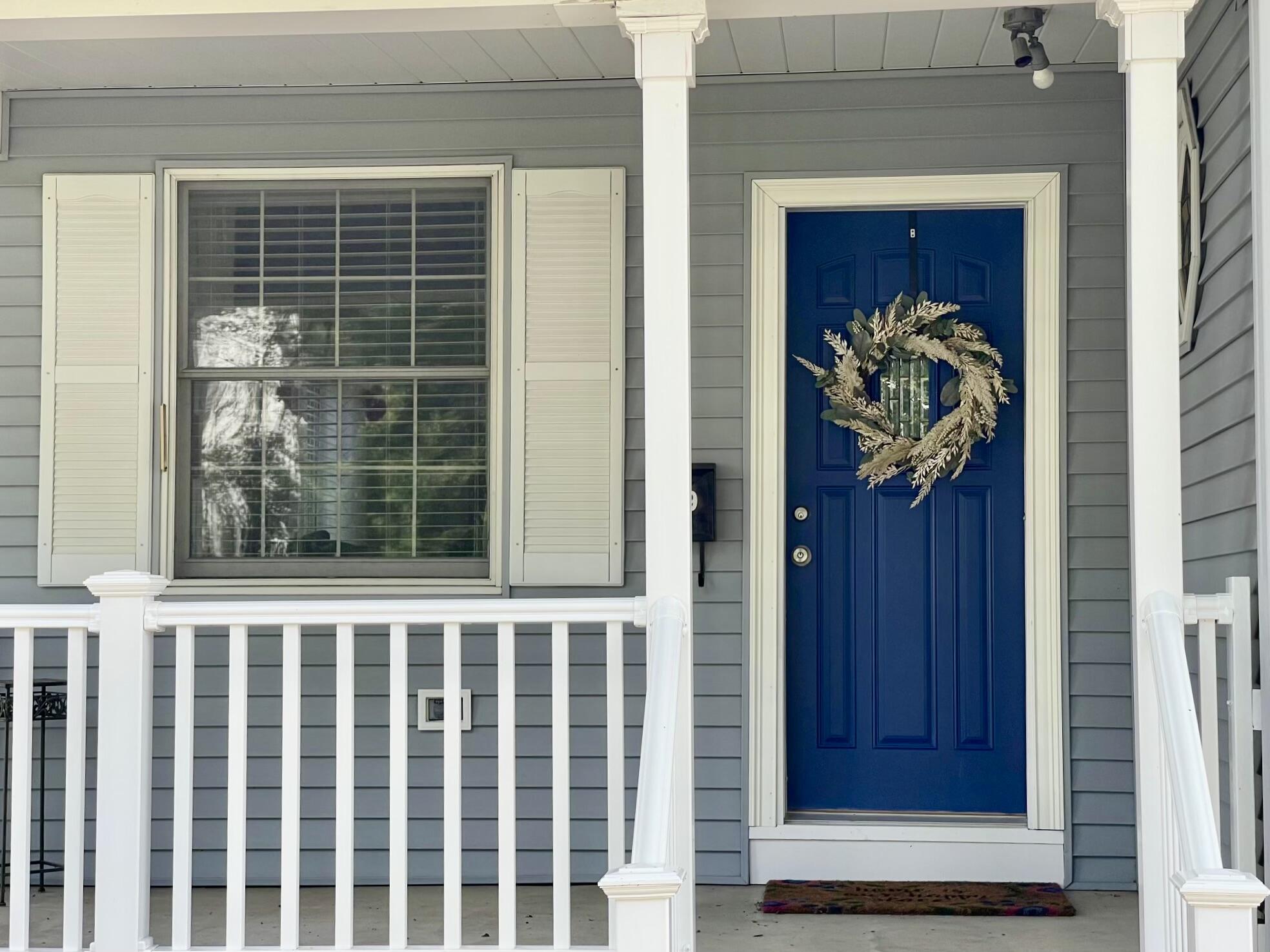 149 Jackson Street Manistee, MI 49660 - Photo 3 of 40 PHOTO-2025-08-11-18-46-44 (4)