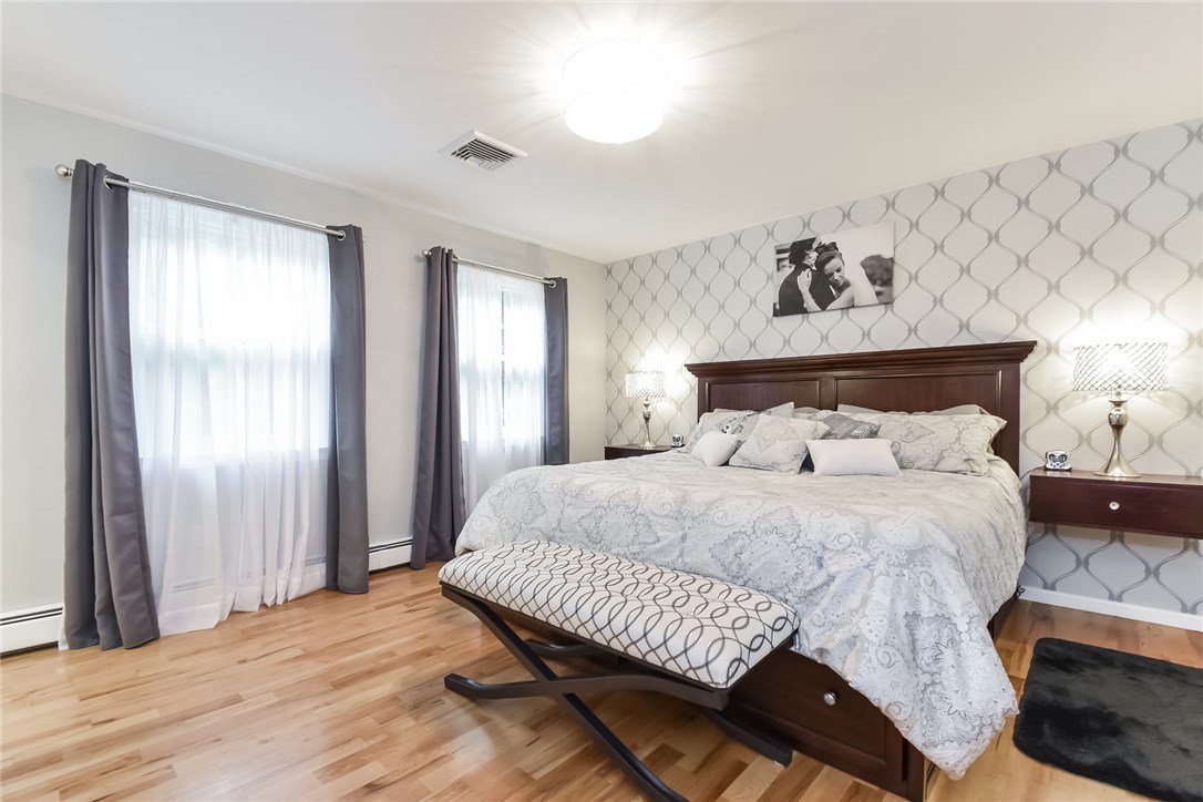 410 Trimtown Road Scituate, RI 02857 - Photo 15 of 39 Luxurious master bedroom