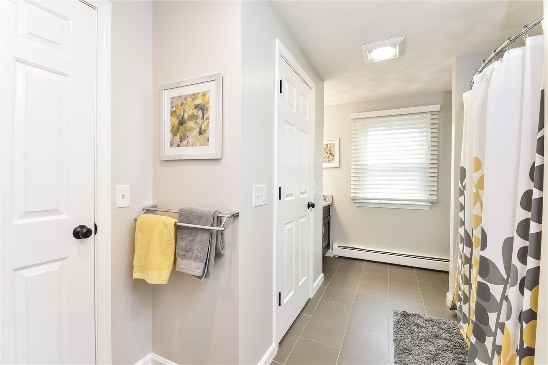 410 Trimtown Road Scituate, RI 02857 - Photo 24 of 39 2nd floor full bathoom (1 of 3 full baths)