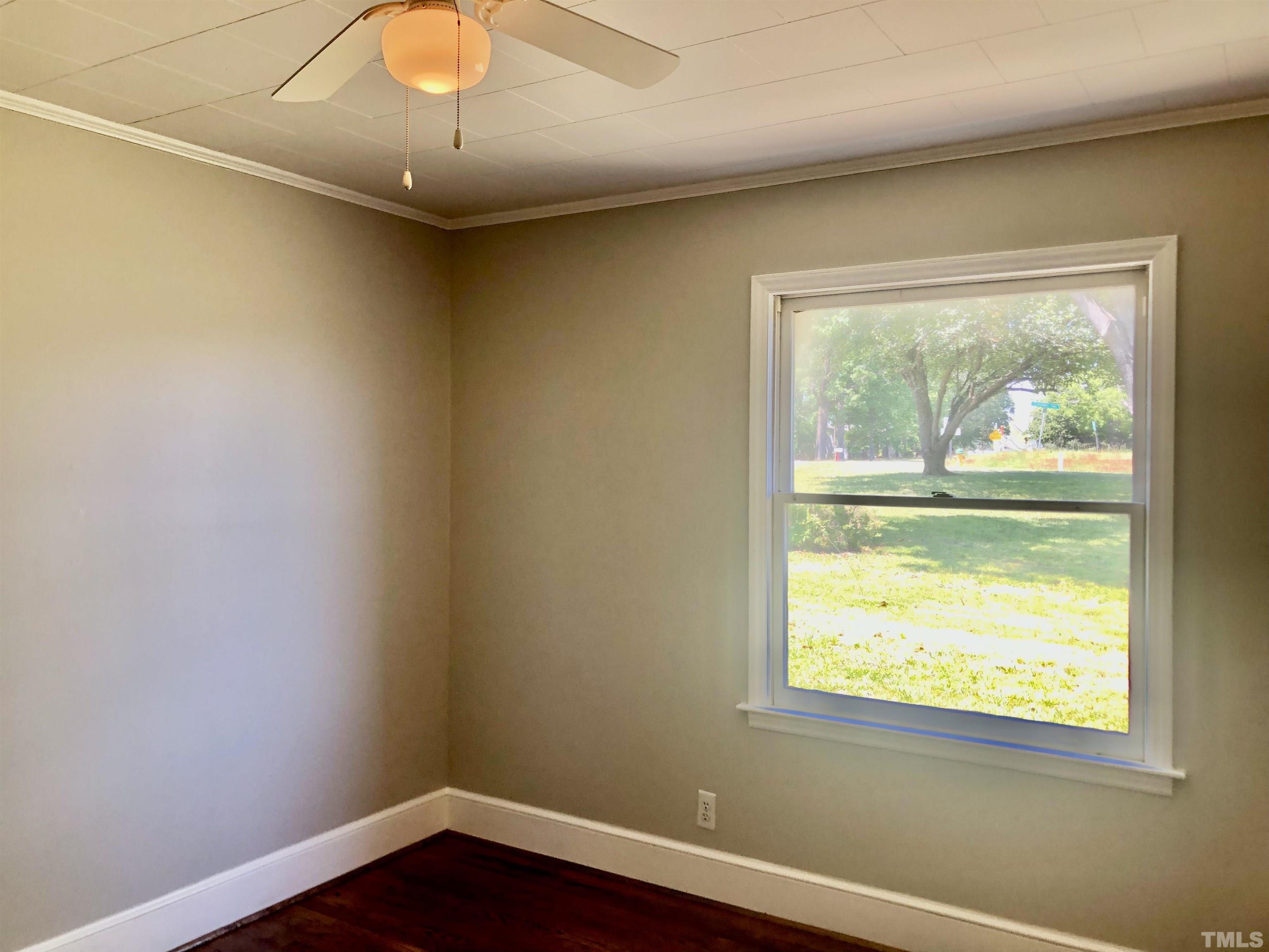 1840 Satterwhite Point Road Henderson, NC 27537 - Photo 18 of 49 Gallery Image 18