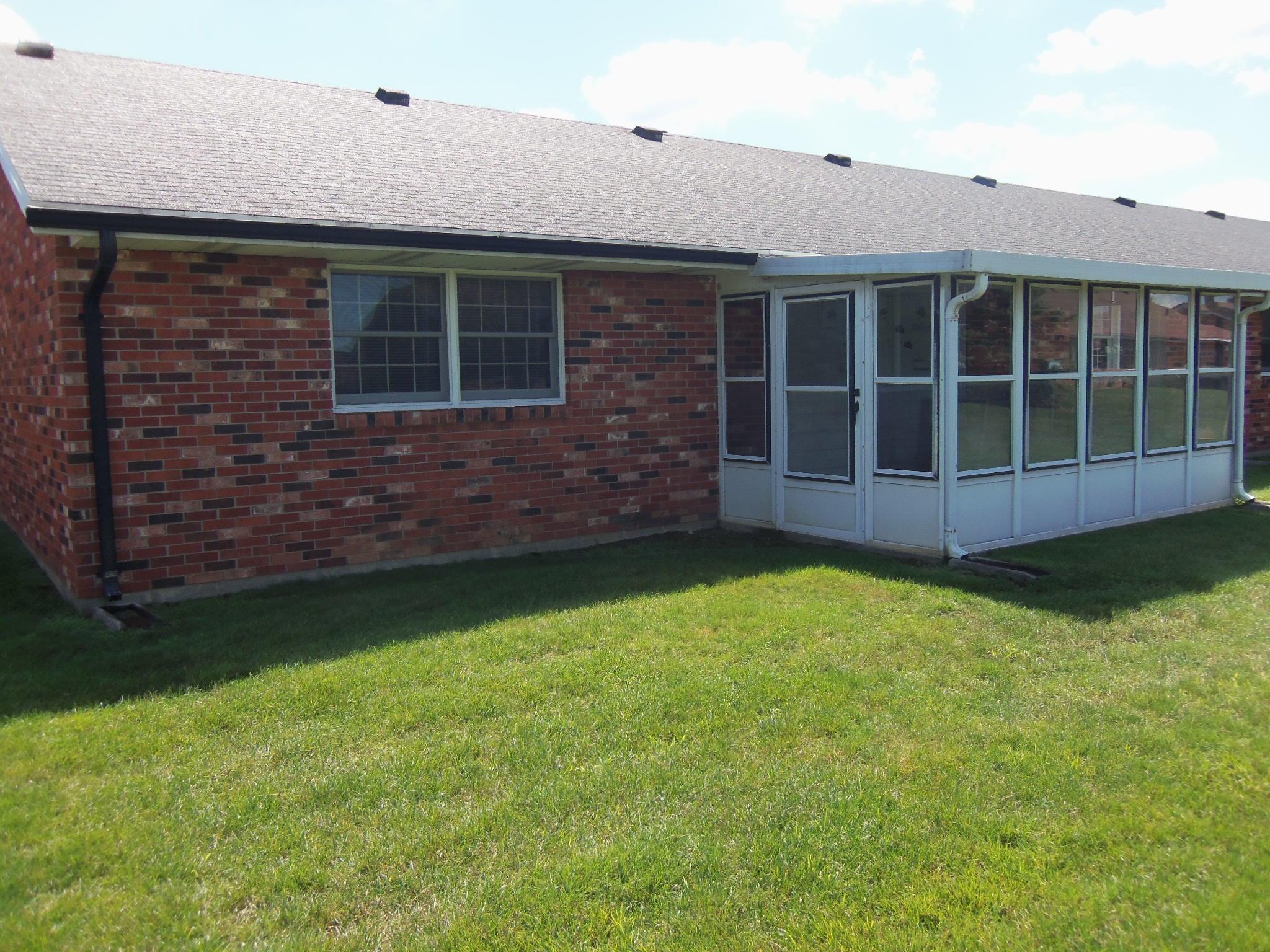 3223 Argonne Lane North Springfield, OH 45503 - Photo 2 of 20