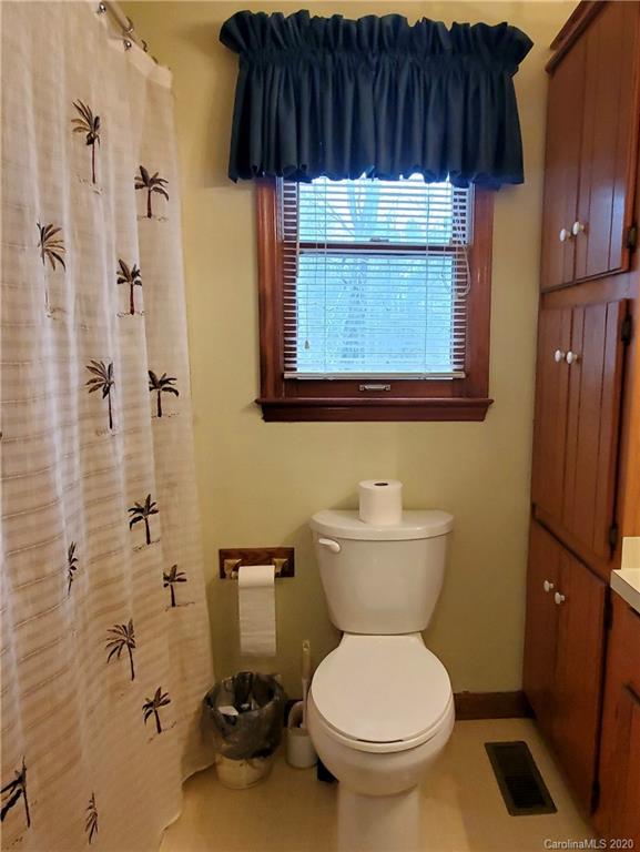 369 Creswell Road Mount Gilead, NC 27306 - Photo 10 of 31