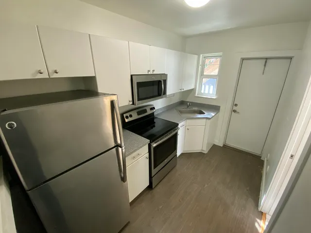 $2,000 | 715 2nd Avenue South, Unit 2, Lake Worth Beach, FL 33460