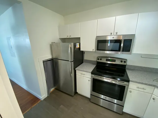 $2,000 | 715 2nd Avenue South, Unit 2, Lake Worth Beach, FL 33460