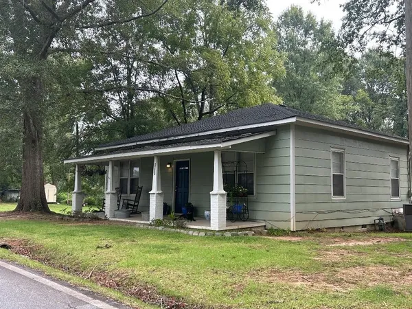 $1,600 | 6171 Collins Street Northeast, Covington, GA 30014