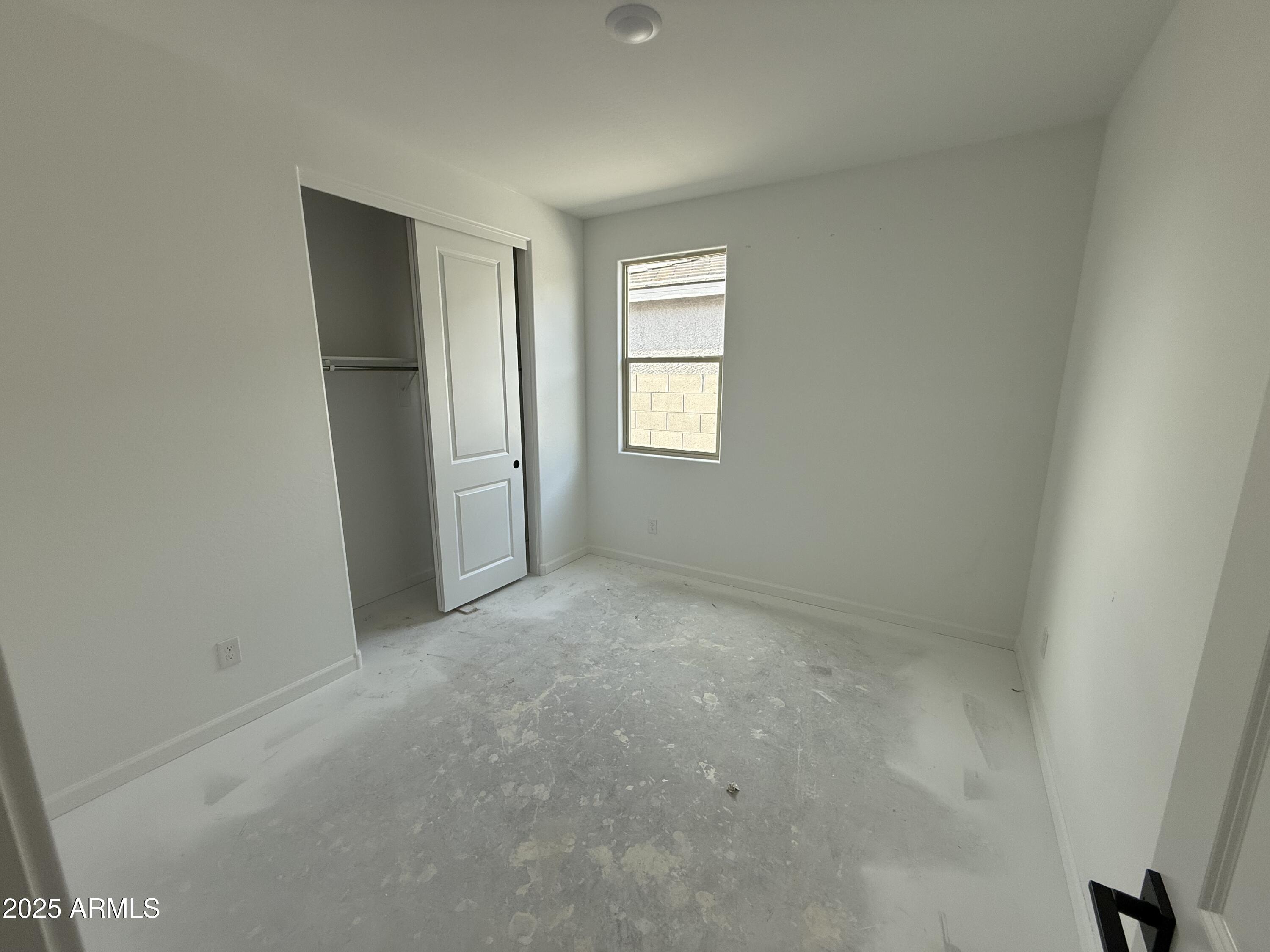 9615 West Tamarisk Avenue Tolleson, AZ 85353 - Photo 11 of 27 010_Bedroom 2