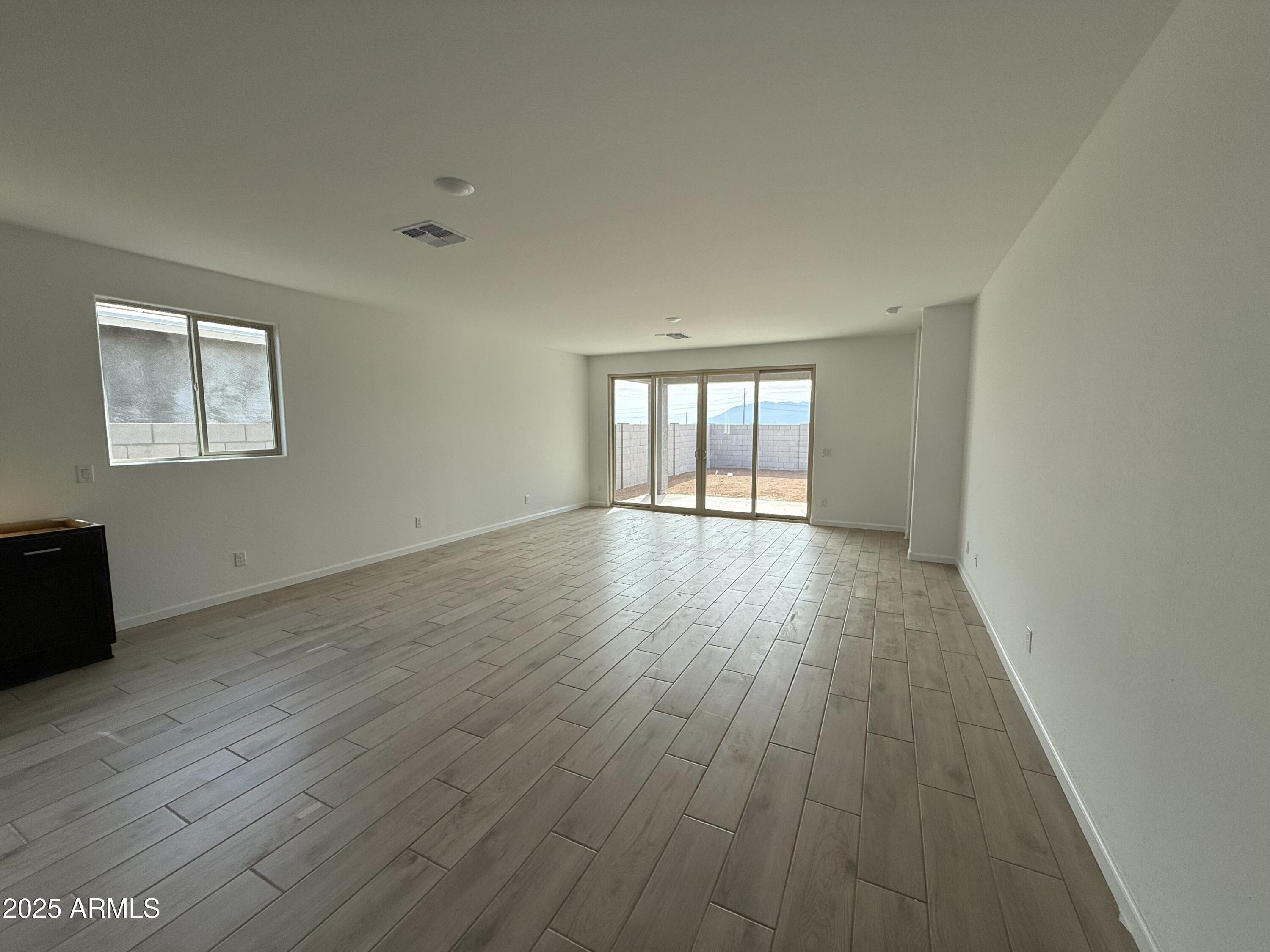 9615 West Tamarisk Avenue Tolleson, AZ 85353 - Photo 15 of 27 014_Dining Room