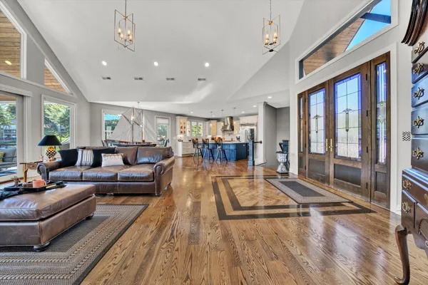 $2,495,000 | 152 Windward Pointe Drive, Moneta, VA 24121