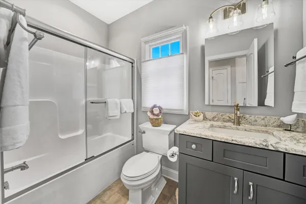 $2,495,000 | 152 Windward Pointe Drive, Moneta, VA 24121