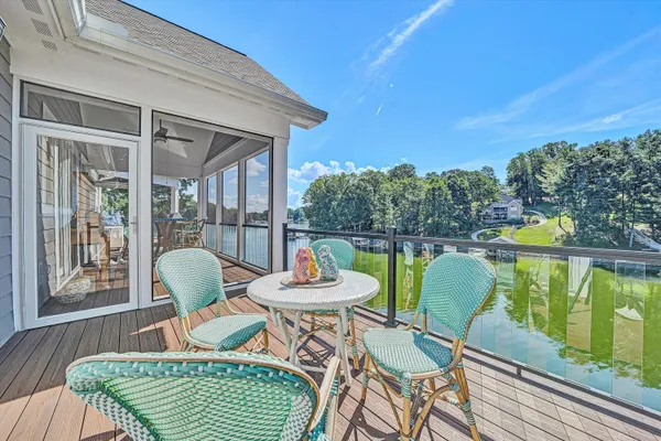 $2,495,000 | 152 Windward Pointe Drive, Moneta, VA 24121