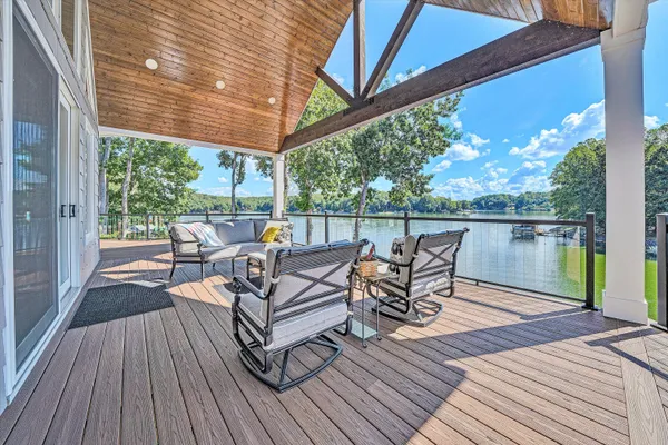 $2,495,000 | 152 Windward Pointe Drive, Moneta, VA 24121