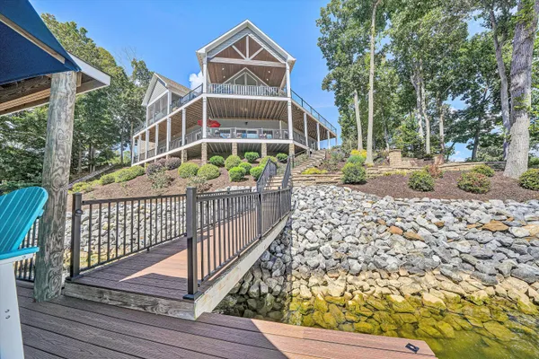 $2,495,000 | 152 Windward Pointe Drive, Moneta, VA 24121
