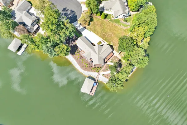 $2,495,000 | 152 Windward Pointe Drive, Moneta, VA 24121
