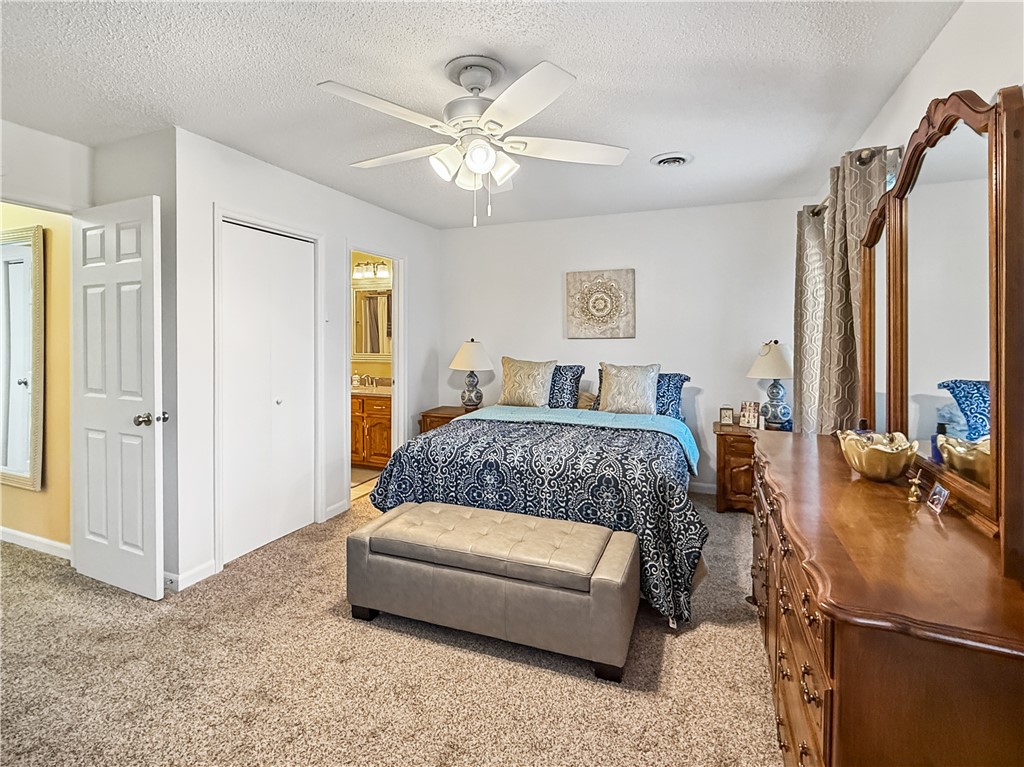 2940 Lewallen Place Decatur, IL 62521 - Photo 14 of 30 Gallery Image 14