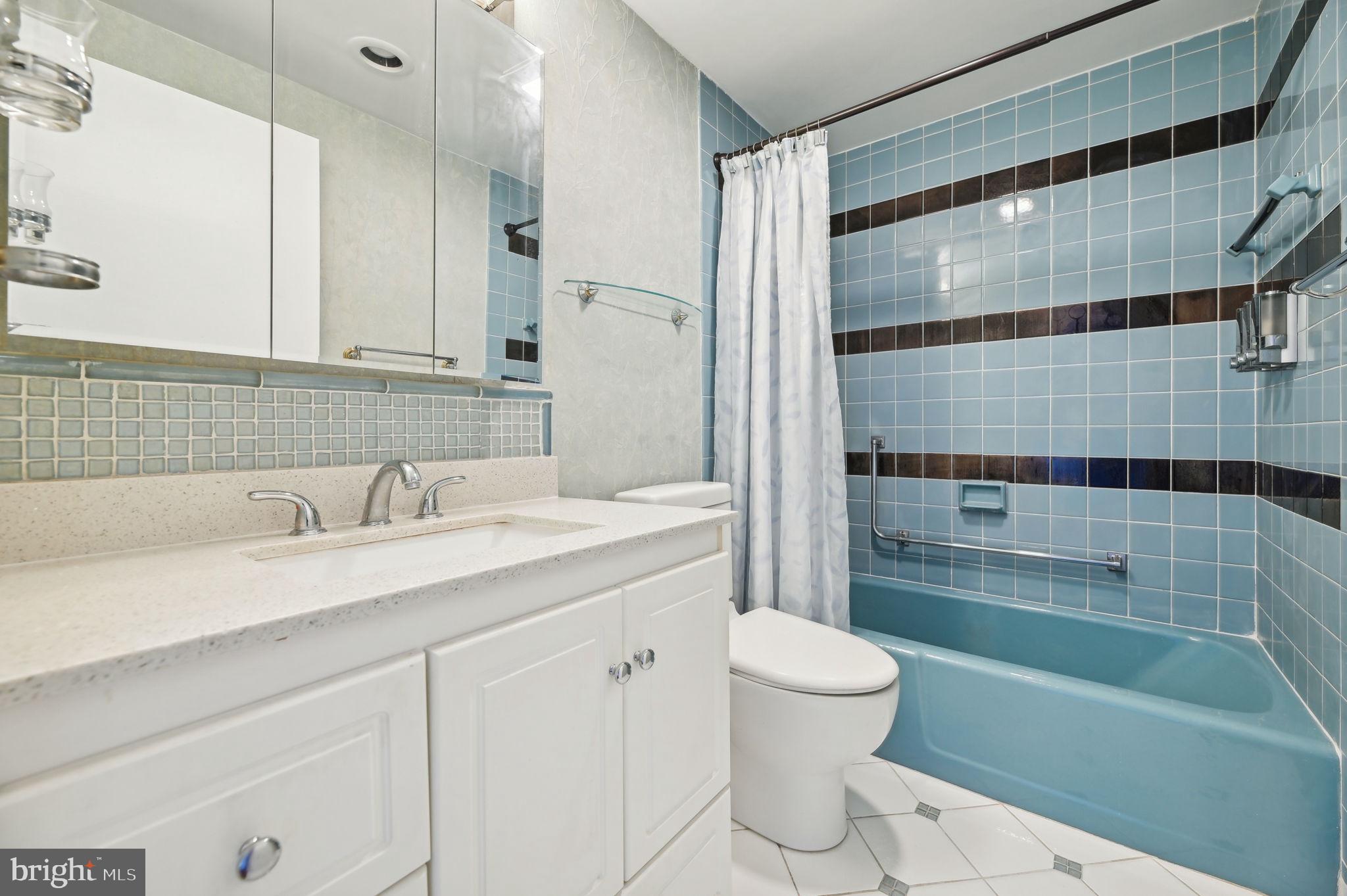 9701 Fields Road, Unit 1505 Gaithersburg, MD 20878 - Photo 23 of 29